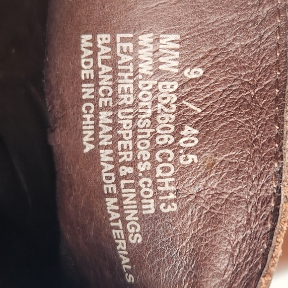 BORN Women's Rissa Ankle Booties Size 9 Brown Leather Western Heel Slip On - Picture 6 of 13